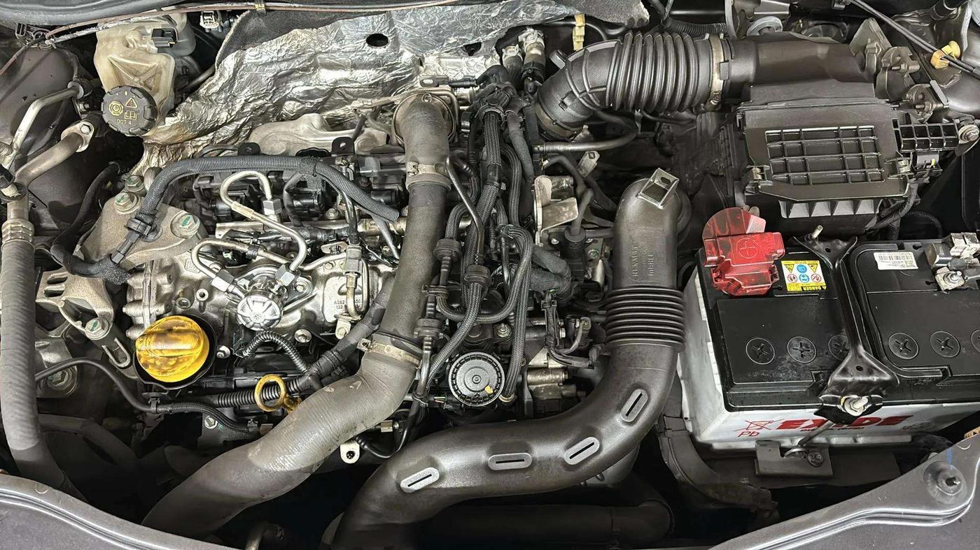2021 Renault Duster RXZ 1.3 TURBO PETROL CVT, Petrol, Automatic, 64,582 km, Engine View