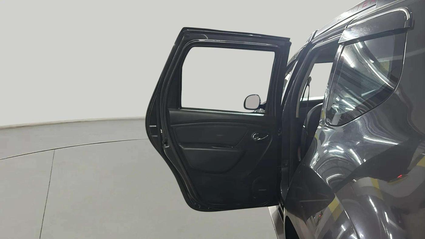 2021 Renault Duster RXZ 1.3 TURBO PETROL CVT, Petrol, Automatic, 64,582 km, LHS Rear Door