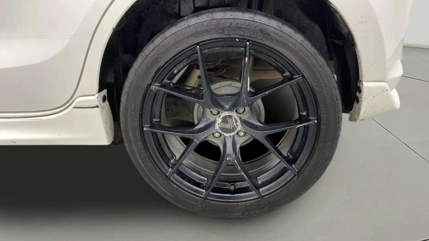 2019 Maruti Swift ZXI PLUS AMT, Petrol, Automatic, 57,803 km, Left Rear Wheel