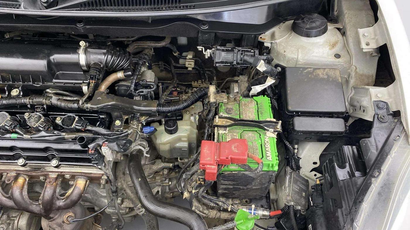 2019 Maruti Swift ZXI PLUS AMT, Petrol, Automatic, 57,803 km, Engine View - Left