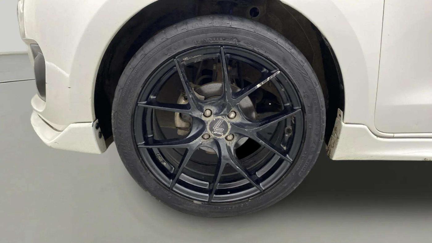 2019 Maruti Swift ZXI PLUS AMT, Petrol, Automatic, 57,803 km, Left Front Wheel