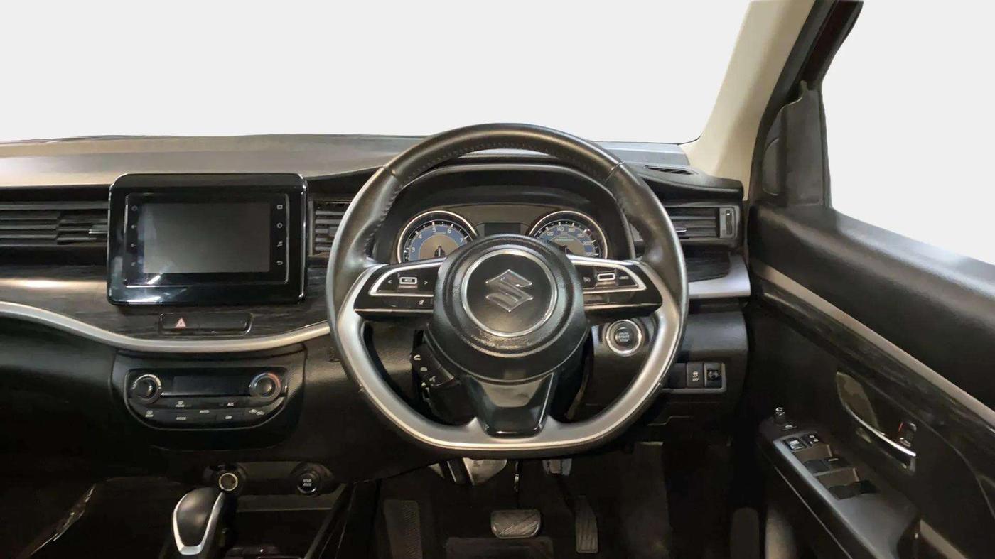 2019 Maruti XL6 ALPHA AT, Petrol, Automatic, 43,126 km, Steering Wheel Close Up