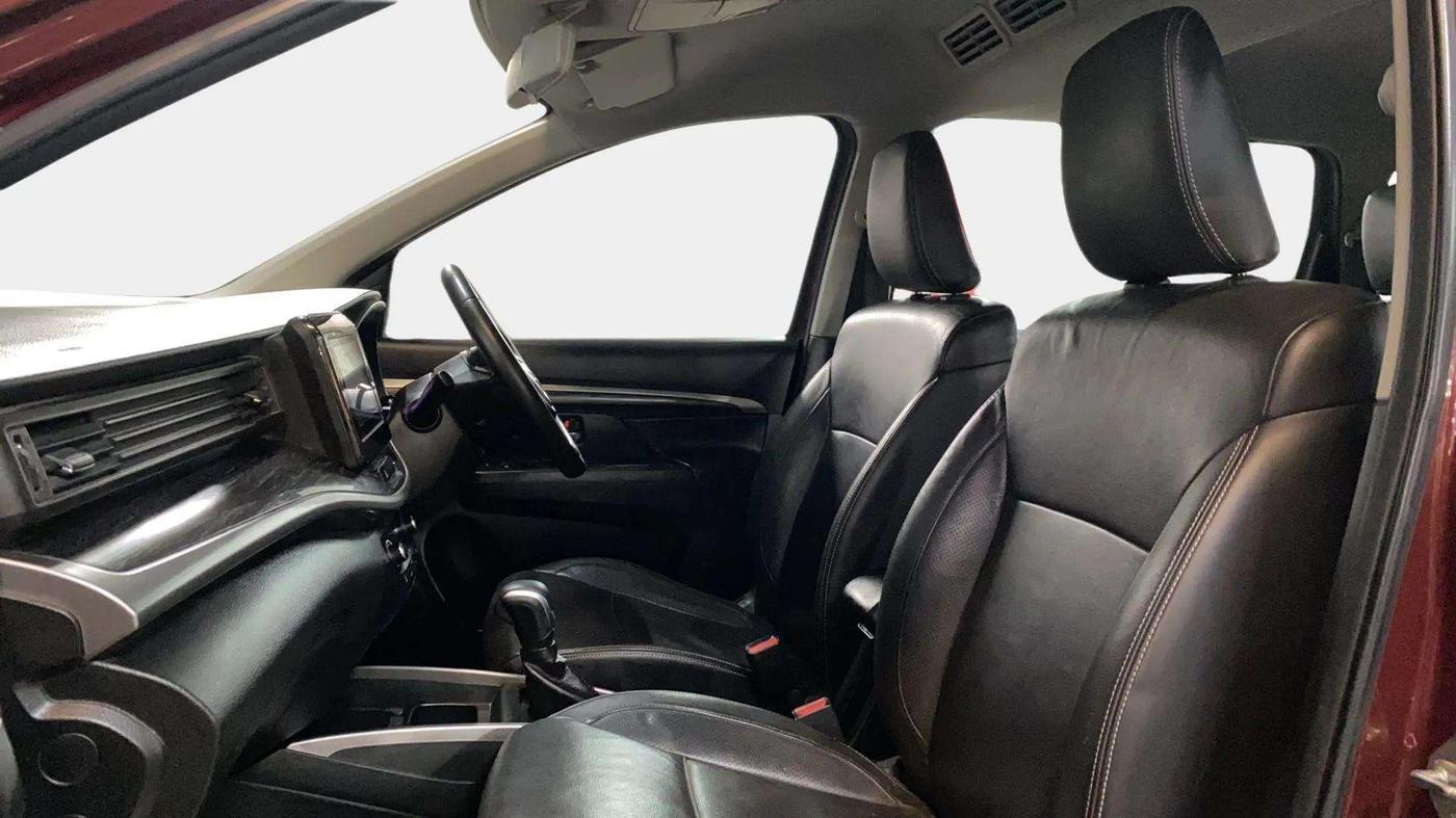 2019 Maruti XL6 ALPHA AT, Petrol, Automatic, 43,126 km, Right Side Front Door Cabin