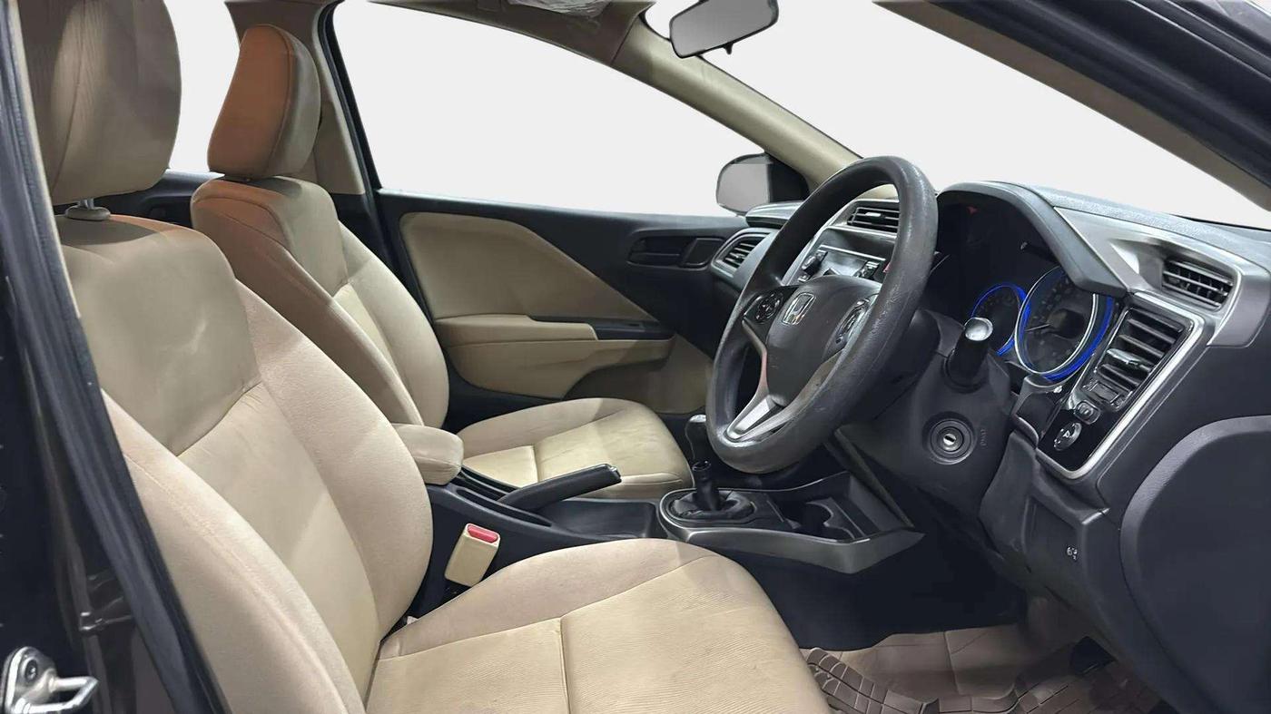 2015 Honda City 1.5L I-VTEC SV, Petrol, Manual, 70,822 km, Right Side Front Door Cabin