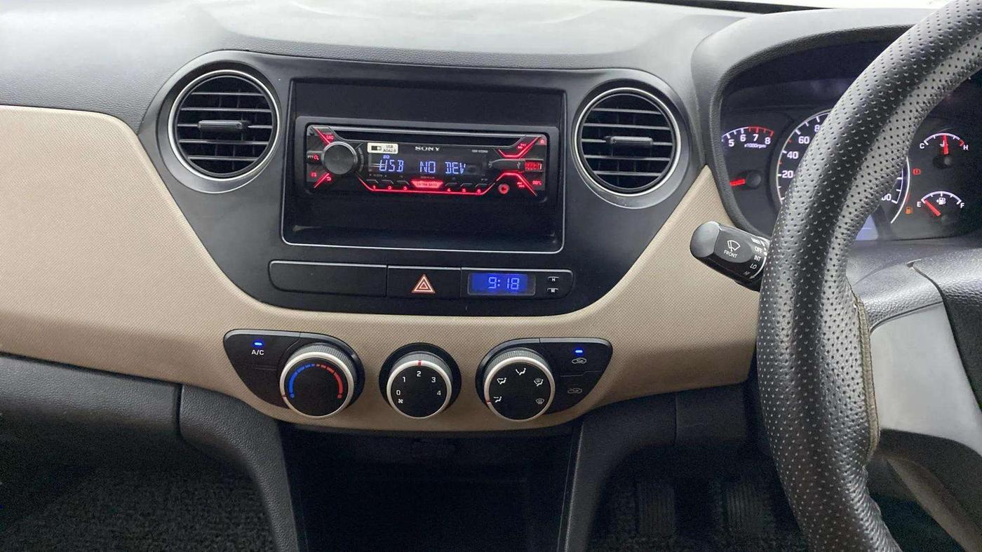 2016 Hyundai Grand i10 MAGNA 1.2 KAPPA VTVT, Petrol, Manual, 82,522 km, Air Conditioner