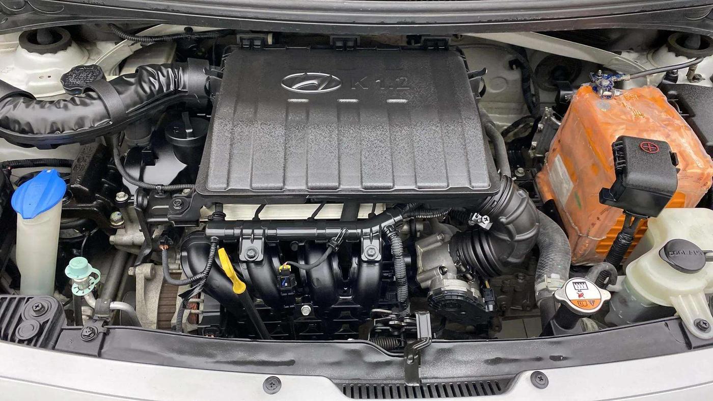 2016 Hyundai Grand i10 MAGNA 1.2 KAPPA VTVT, Petrol, Manual, 82,522 km, Engine View