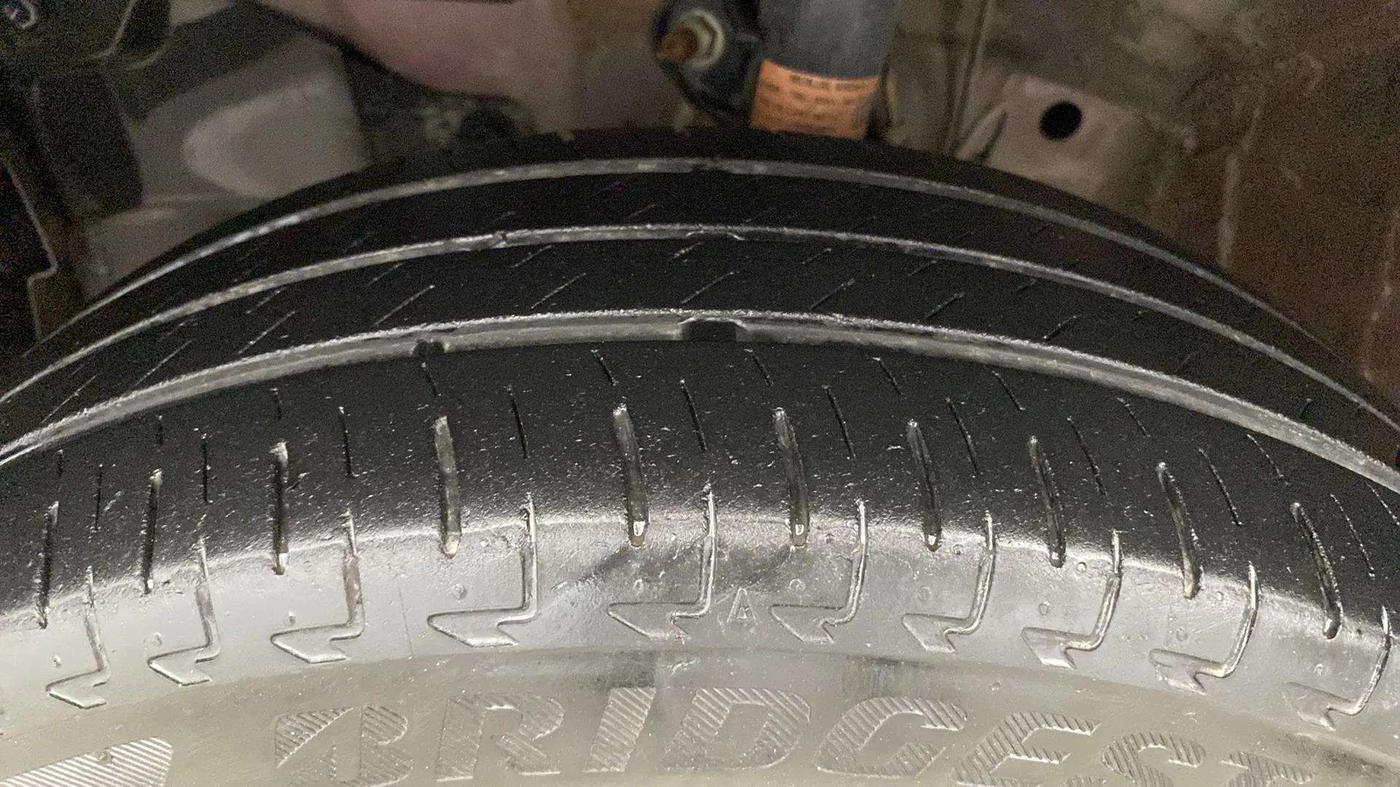 2019 Honda Amaze 1.2L I-VTEC S, Petrol, Manual, 21,370 km, Left Front Tyre Tread
