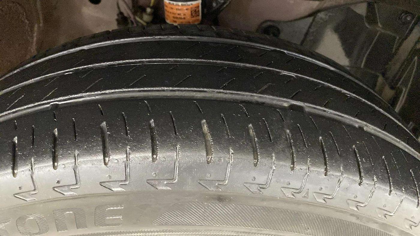 2019 Honda Amaze 1.2L I-VTEC S, Petrol, Manual, 21,370 km, Right Front Tyre Tread