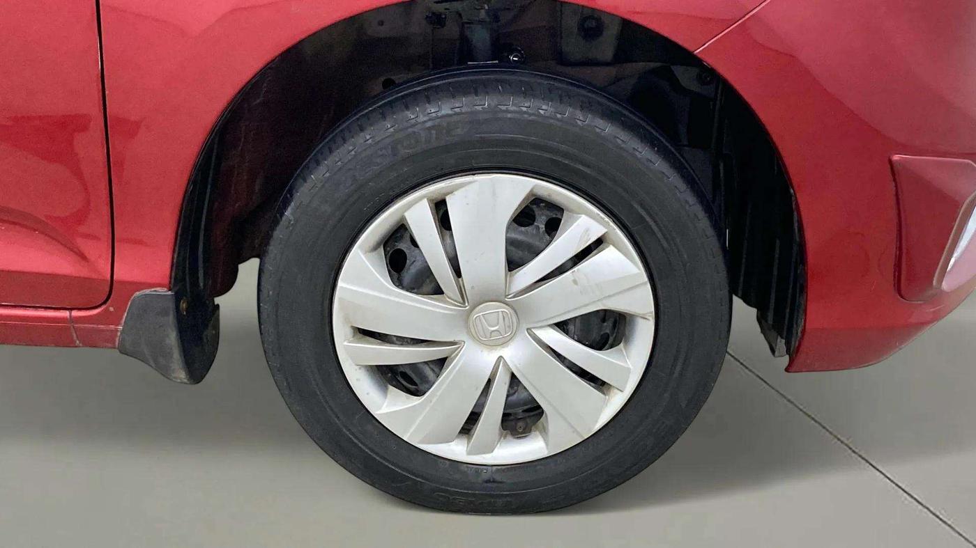 2019 Honda Amaze 1.2L I-VTEC S, Petrol, Manual, 21,370 km, Right Front Wheel