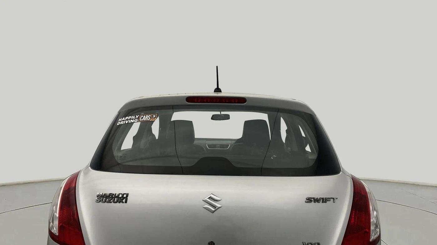 2014 Maruti Swift VXI, Petrol, Manual, 83,744 km, Rear Windshield