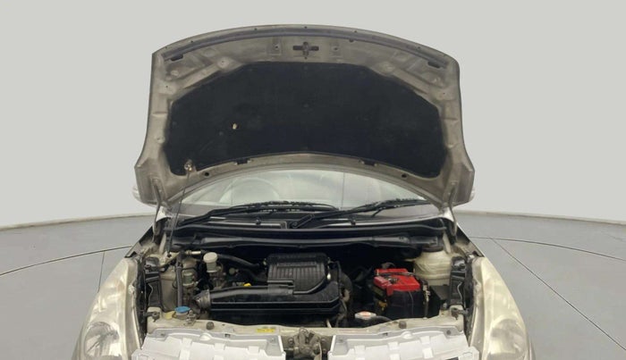 2014 Maruti Swift VXI, Petrol, Manual, 83,720 km, Open Bonet