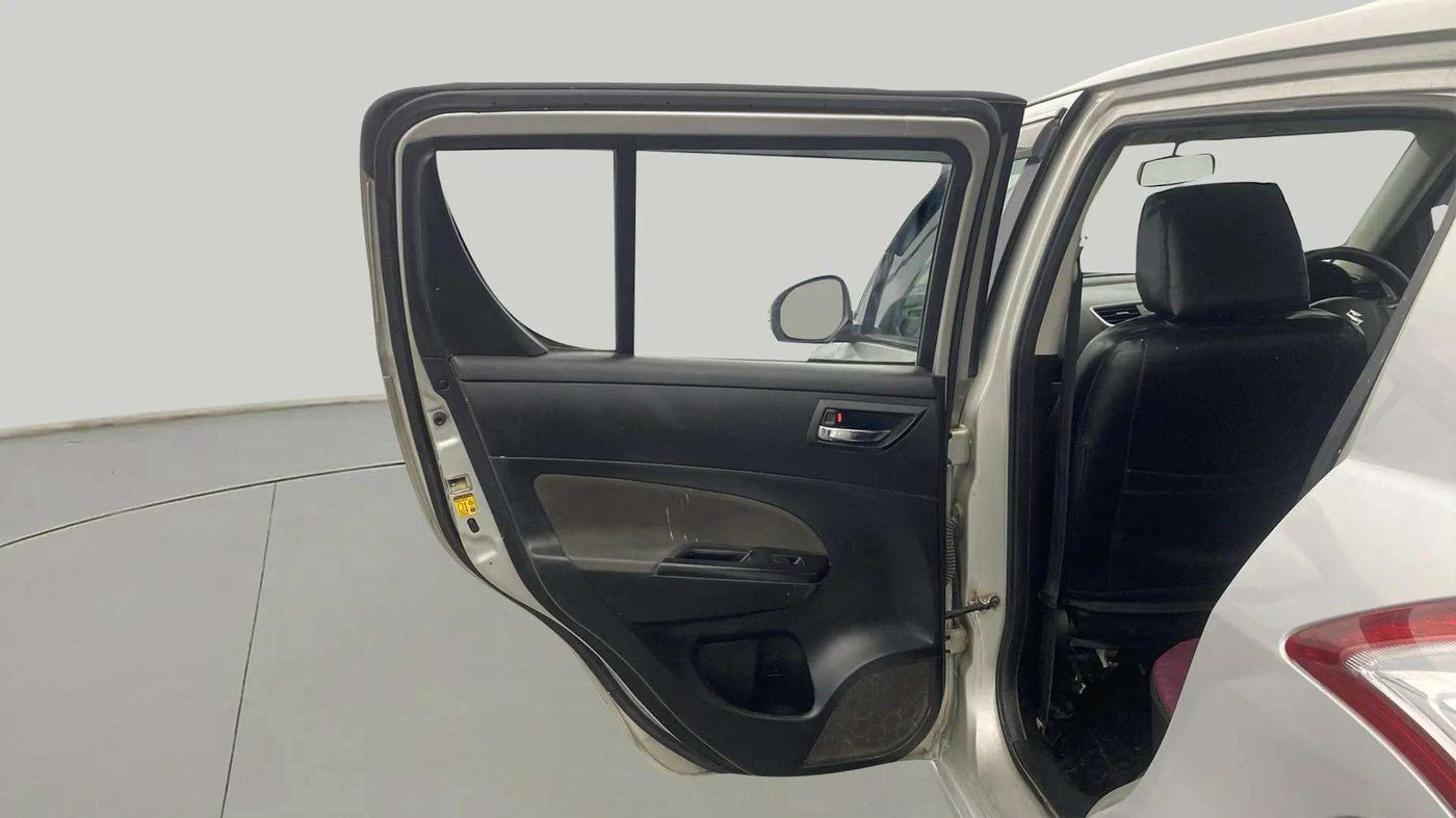 2014 Maruti Swift VXI, Petrol, Manual, 83,744 km, LHS Rear Door