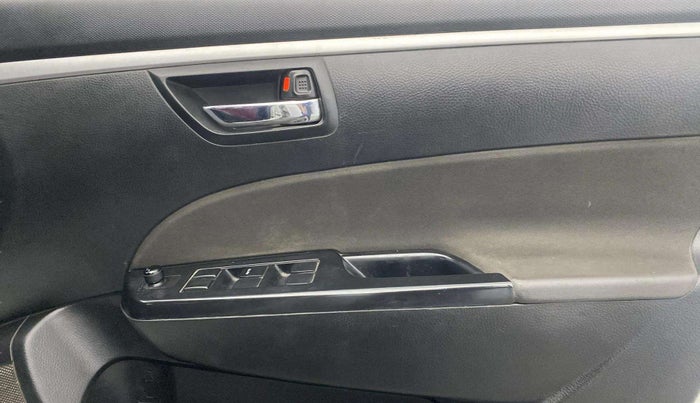 2014 Maruti Swift VXI, Petrol, Manual, 83,720 km, Driver Side Door Panels Control