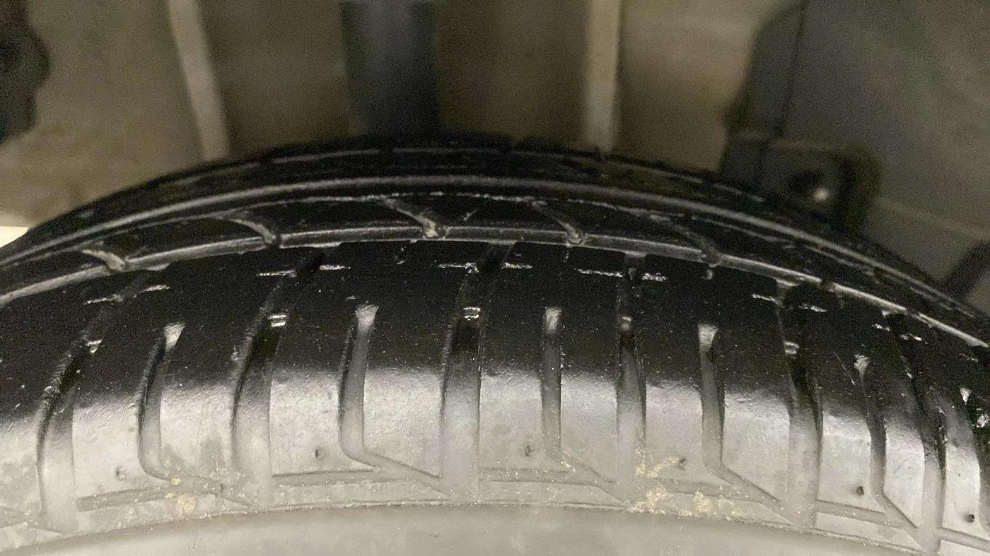 2024 Tata TIGOR XZ PLUS CNG, CNG, Manual, 15,275 km, Right Rear Tyre Tread
