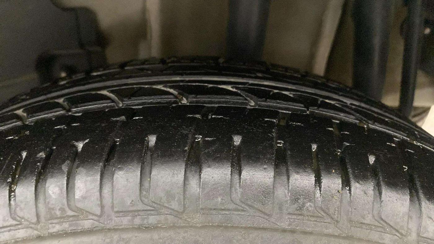 2024 Tata TIGOR XZ PLUS CNG, CNG, Manual, 15,275 km, Left Rear Tyre Tread