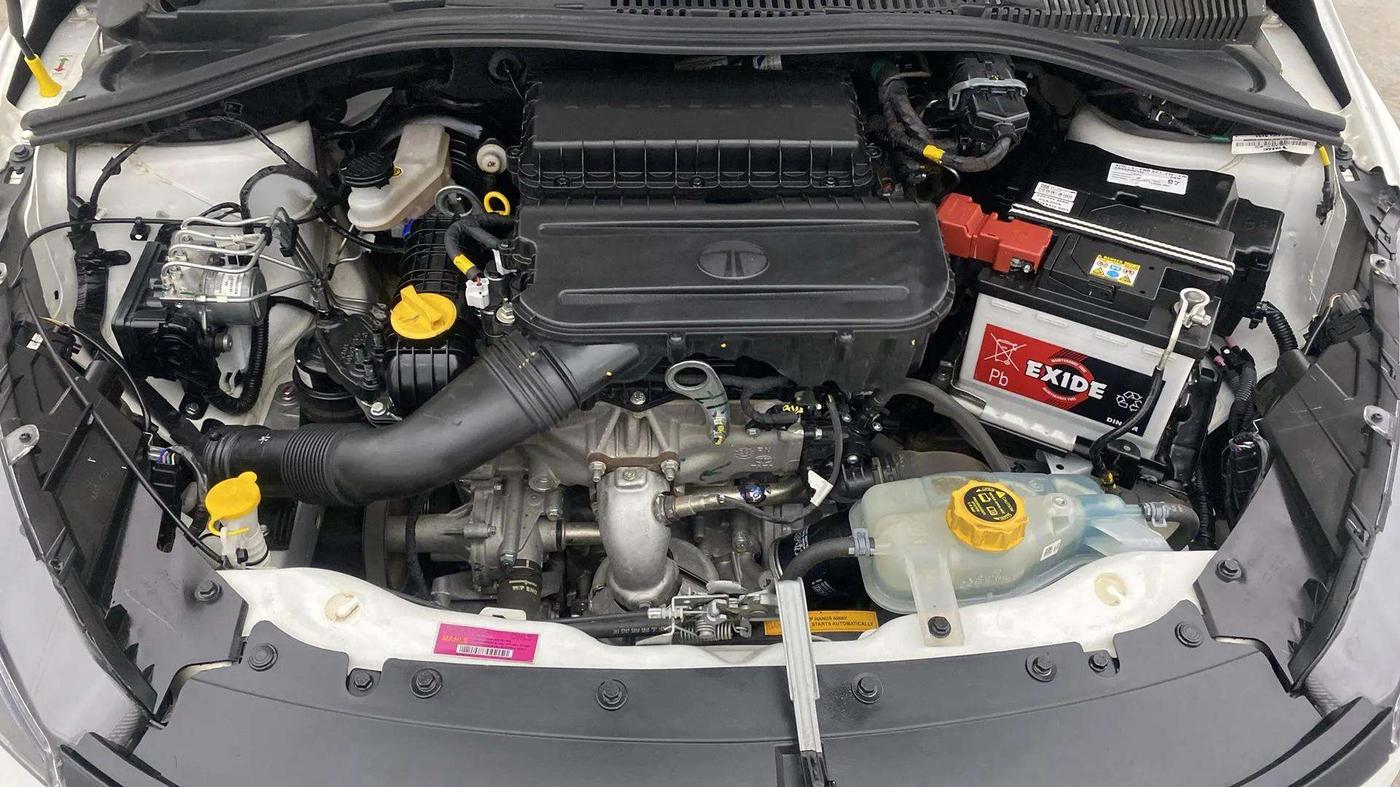 2024 Tata TIGOR XZ PLUS CNG, CNG, Manual, 15,275 km, Engine View