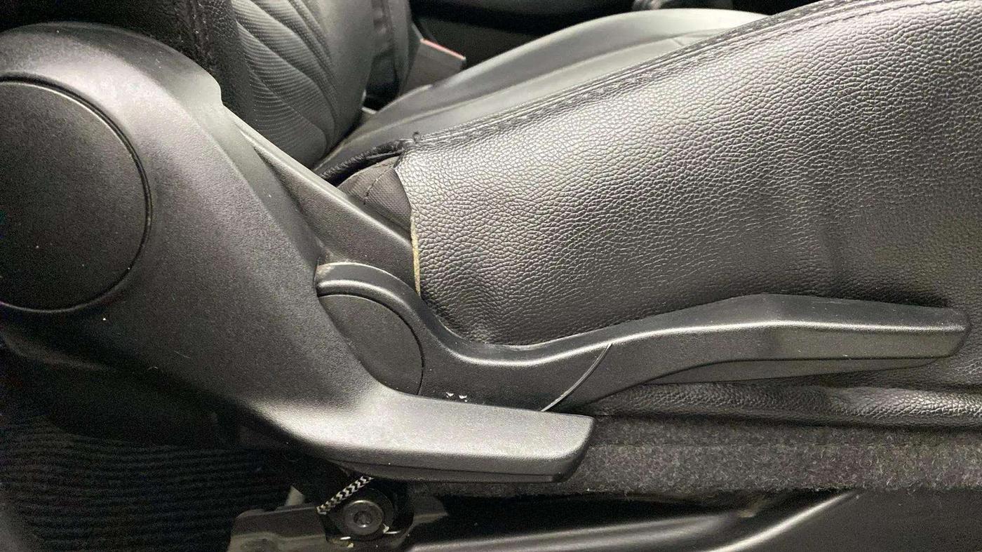 2020 Maruti Swift ZXI PLUS AMT, Petrol, Automatic, 41,215 km, Driver Side Adjustment Panel