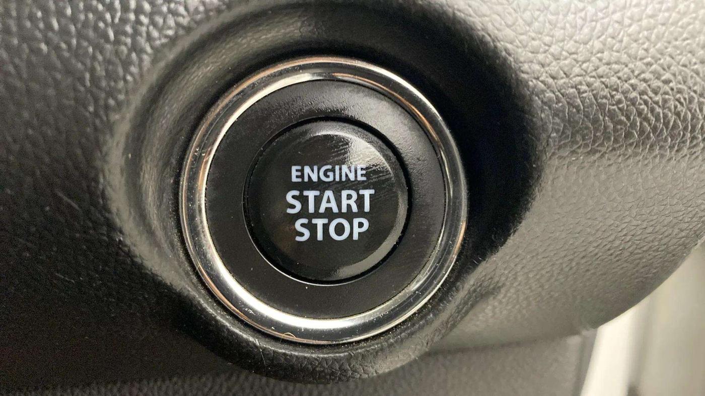2020 Maruti Swift ZXI PLUS AMT, Petrol, Automatic, 41,215 km, Keyless Start/ Stop Button