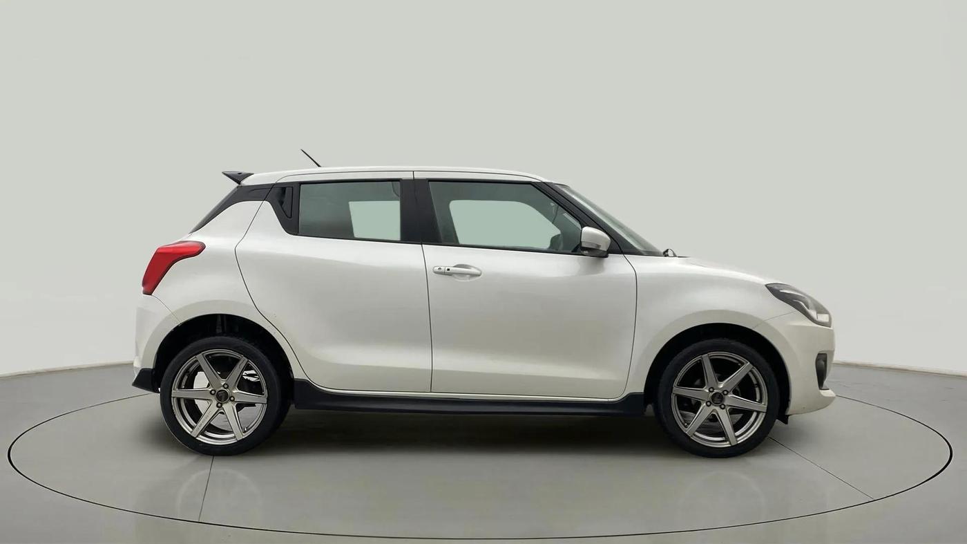 2020 Maruti Swift ZXI PLUS AMT, Petrol, Automatic, 41,215 km, Right Side View