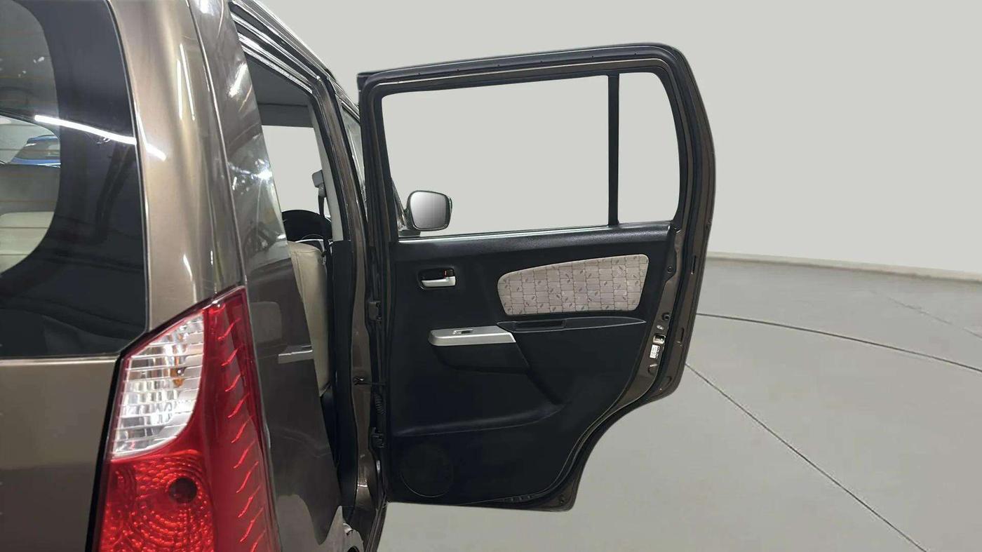 2016 Maruti Wagon R 1.0 VXI, Petrol, Manual, 28,971 km, RHS Rear Door