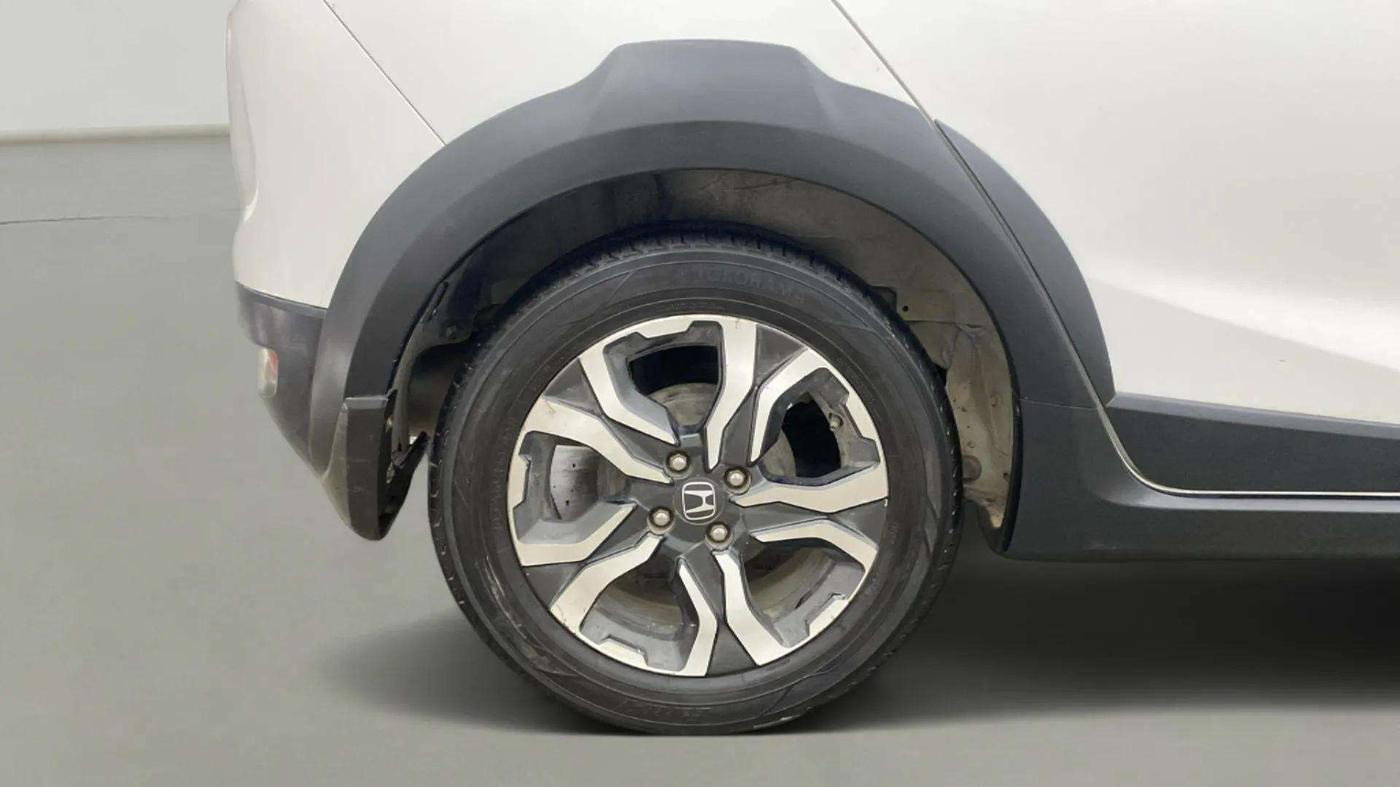 2018 Honda WR-V 1.5L I-DTEC VX MT, Diesel, Manual, 74,830 km, Right Rear Wheel