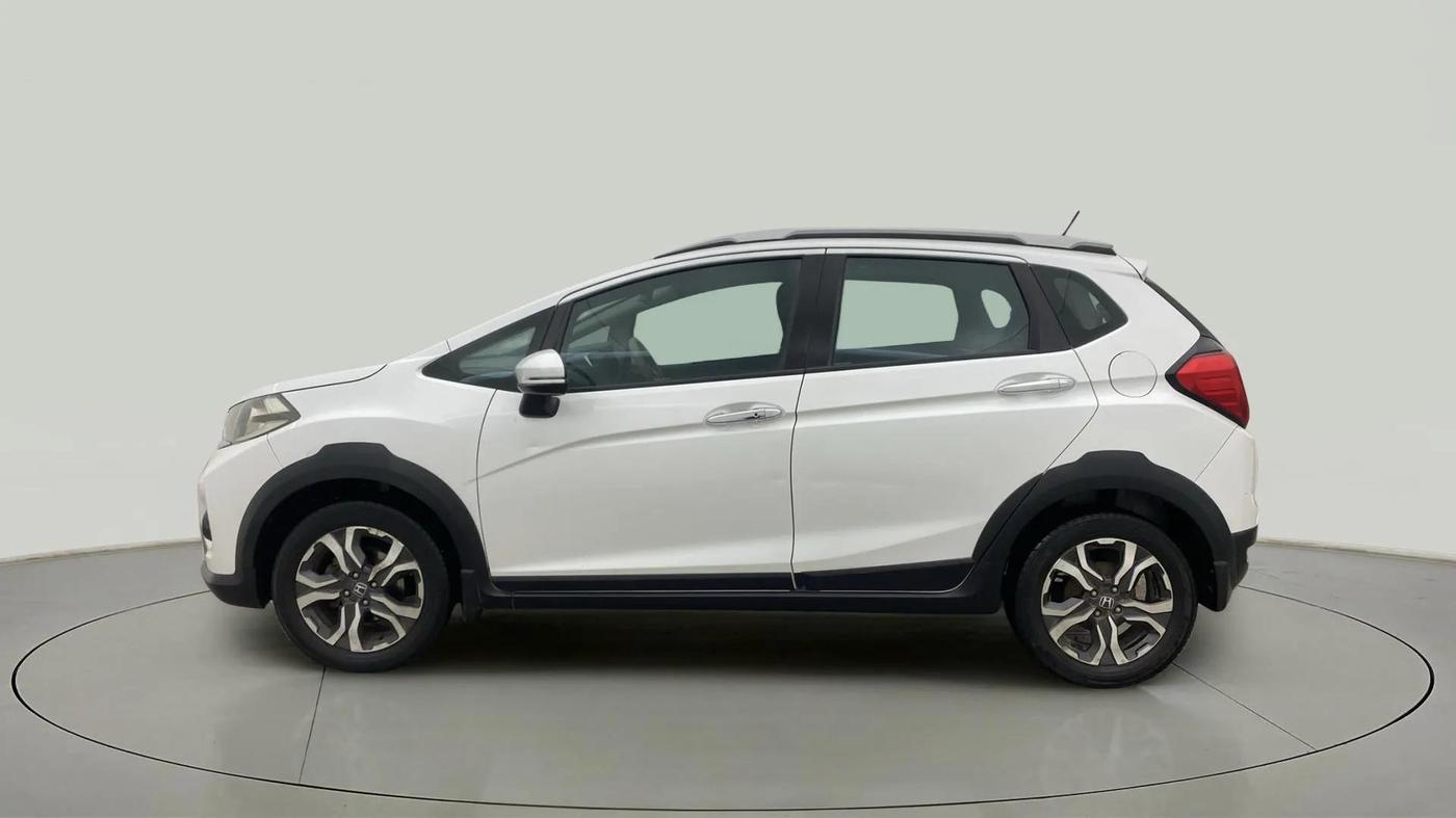 2018 Honda WR-V 1.5L I-DTEC VX MT, Diesel, Manual, 74,830 km, Left Side