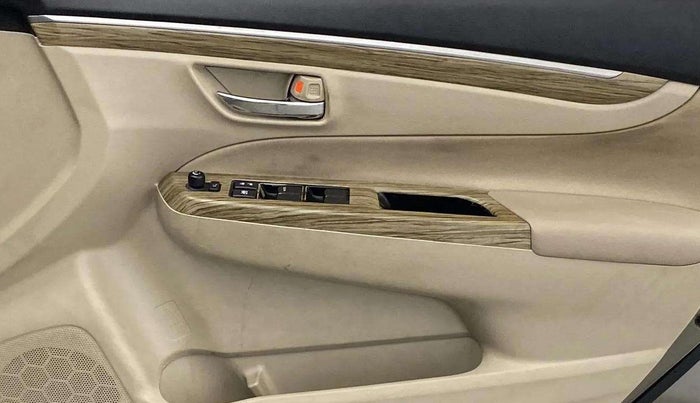 2021 Maruti Ciaz DELTA AT 1.5 SHVS PETROL, Petrol, Automatic, 39,949 km, Driver Side Door Panels Control