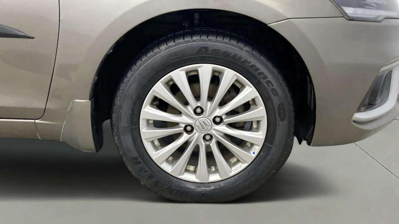 2021 Maruti Ciaz DELTA AT 1.5 SHVS PETROL, Petrol, Automatic, 39,949 km, Right Front Wheel