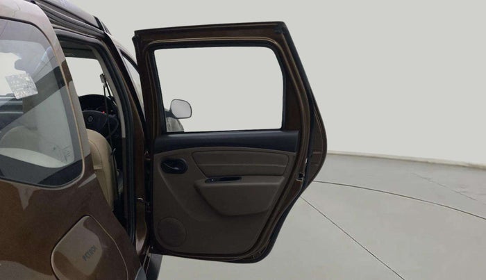 2019 Renault Duster RXS PETROL, Petrol, Manual, 70,844 km, RHS Rear Door