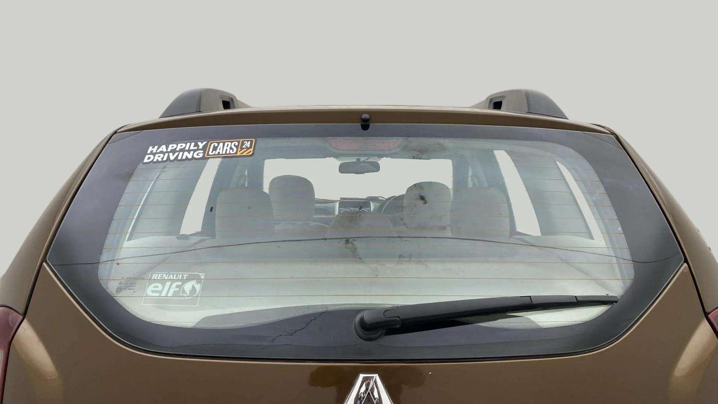 2019 Renault Duster RXS PETROL, Petrol, Manual, 70,844 km, Rear Windshield