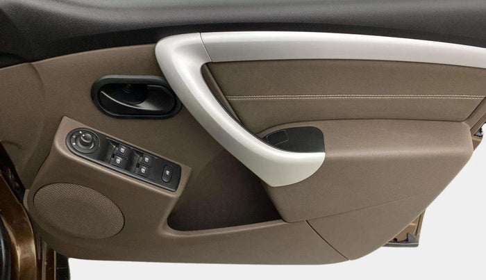 2019 Renault Duster RXS PETROL, Petrol, Manual, 70,844 km, Driver Side Door Panels Control