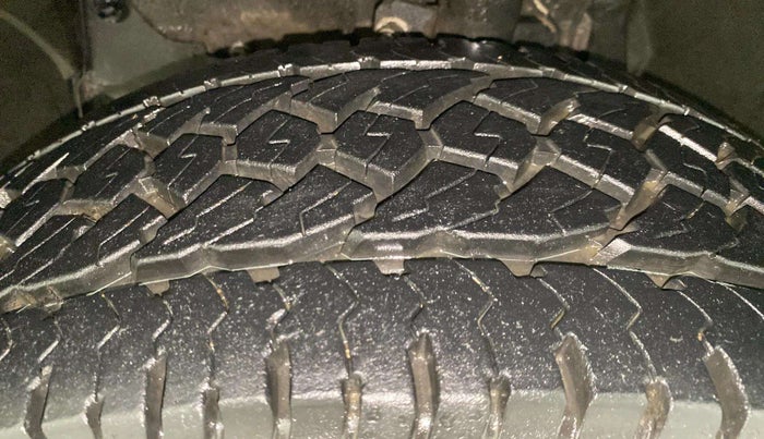 2019 Renault Duster RXS PETROL, Petrol, Manual, 70,844 km, Left Front Tyre Tread