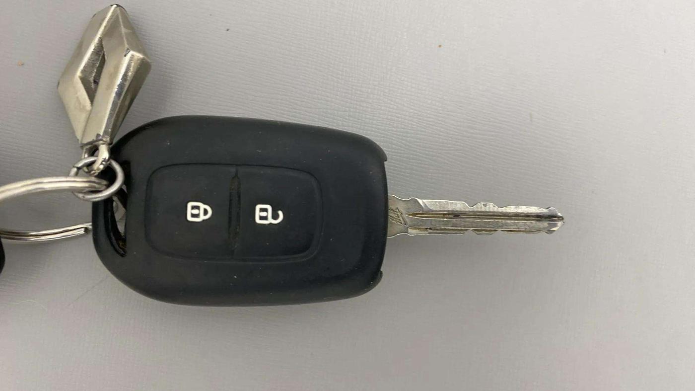 2019 Renault Duster RXS PETROL, Petrol, Manual, 70,844 km, Key Close Up