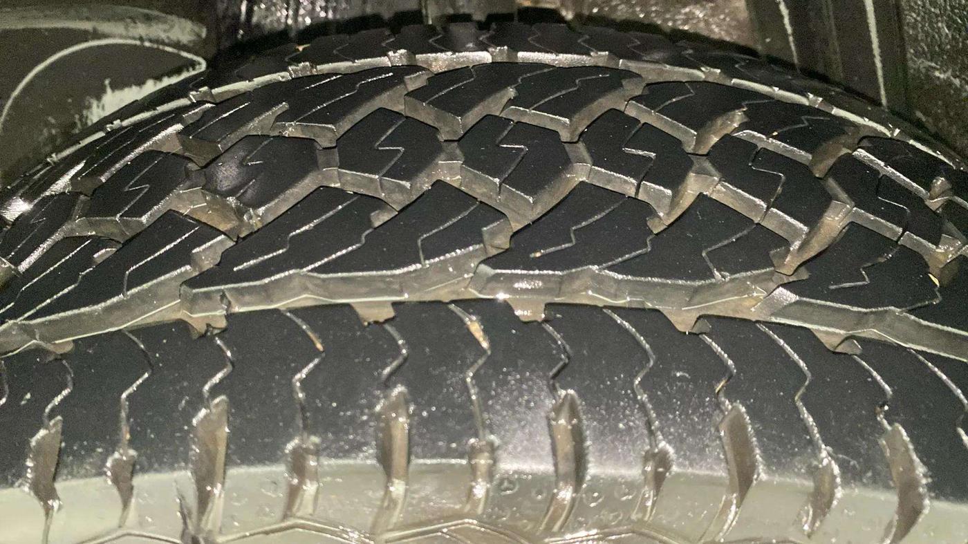 2019 Renault Duster RXS PETROL, Petrol, Manual, 70,844 km, Right Rear Tyre Tread