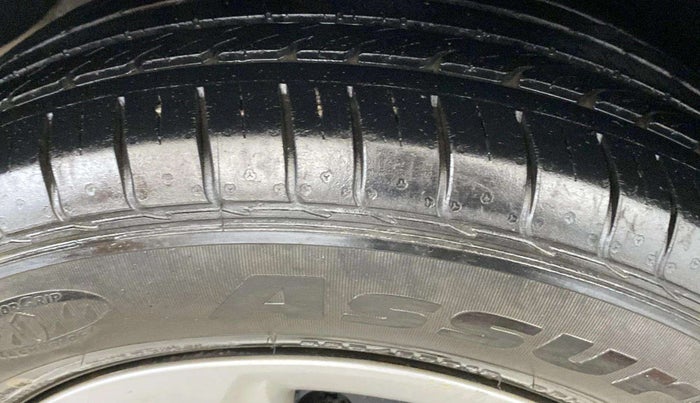 2016 Hyundai Creta S 1.6 PETROL, Petrol, Manual, 65,656 km, Left Front Tyre Tread