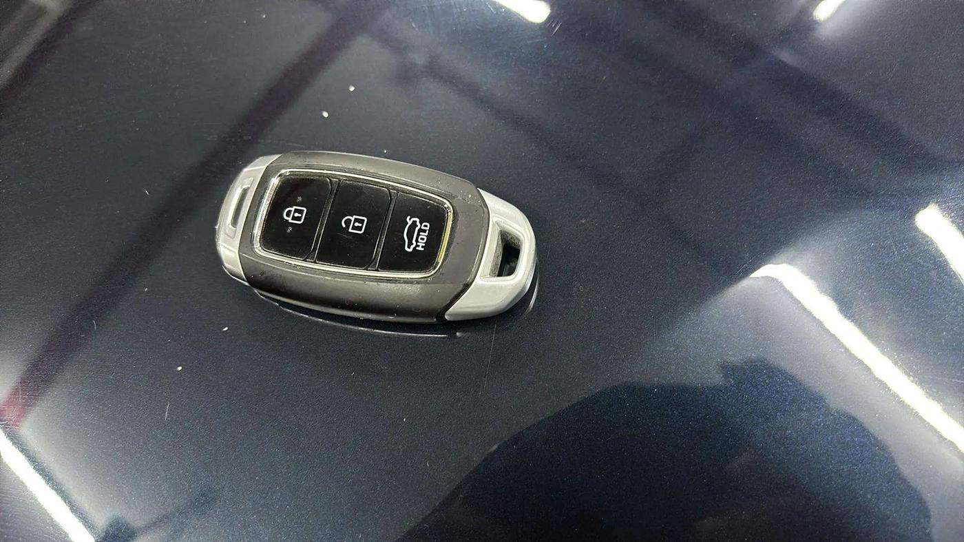 2021 Hyundai Verna SX 1.5 VTVT IVT, Petrol, Automatic, 15,068 km, Key Close Up