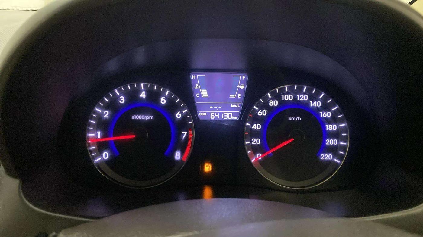2014 Hyundai Verna FLUIDIC 1.6 VTVT SX, Petrol, Manual, 64,218 km, Odometer Image