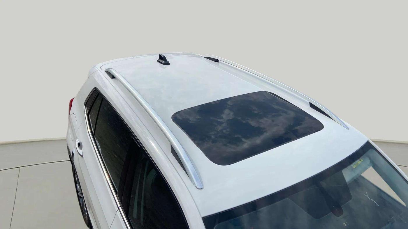2022 Skoda KUSHAQ STYLE 1.0L TSI AT (6 AIRBAGS), Petrol, Automatic, 25,272 km, Roof