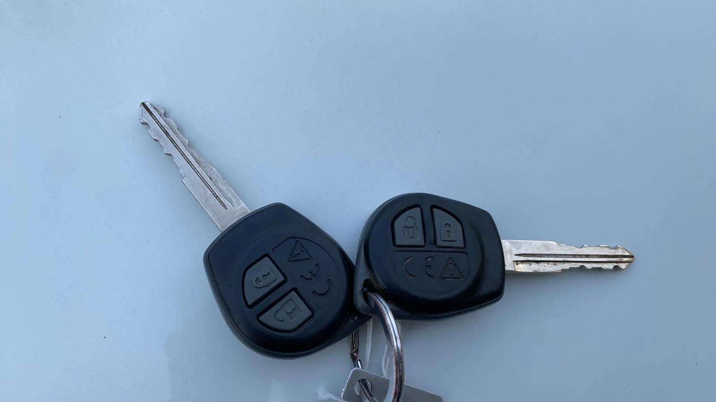 2021 Maruti Swift VXI, Petrol, Manual, 89,291 km, Key Close Up