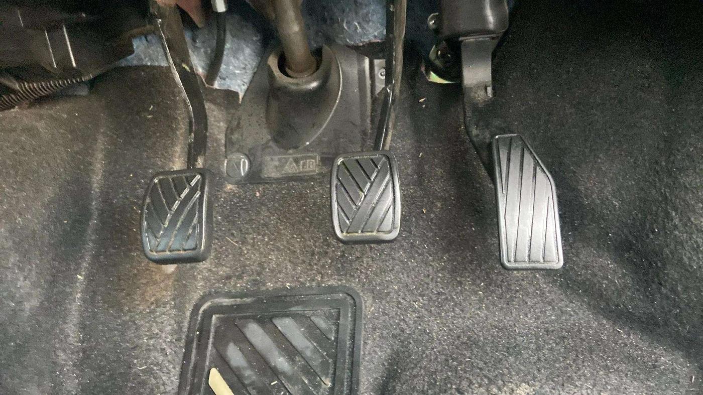 2018 Maruti IGNIS DELTA 1.2, Petrol, Manual, 52,816 km, Pedals
