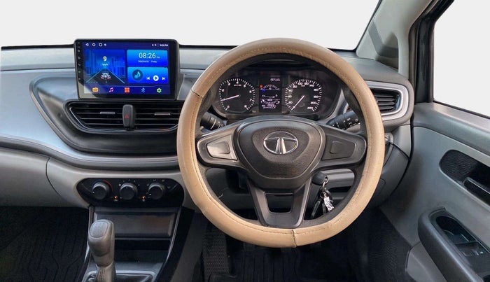 2020 Tata ALTROZ XE PETROL, Petrol, Manual, 23,920 km, Steering Wheel Close Up