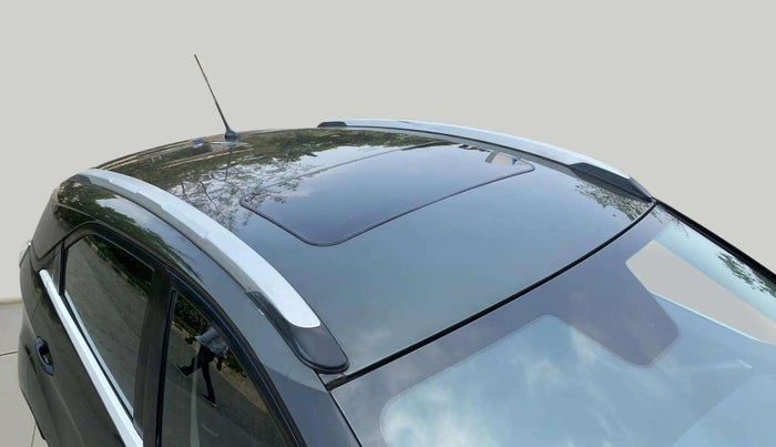 2020 Tata NEXON XM SUNROOF PETROL, Petrol, Manual, 85,044 km, Roof