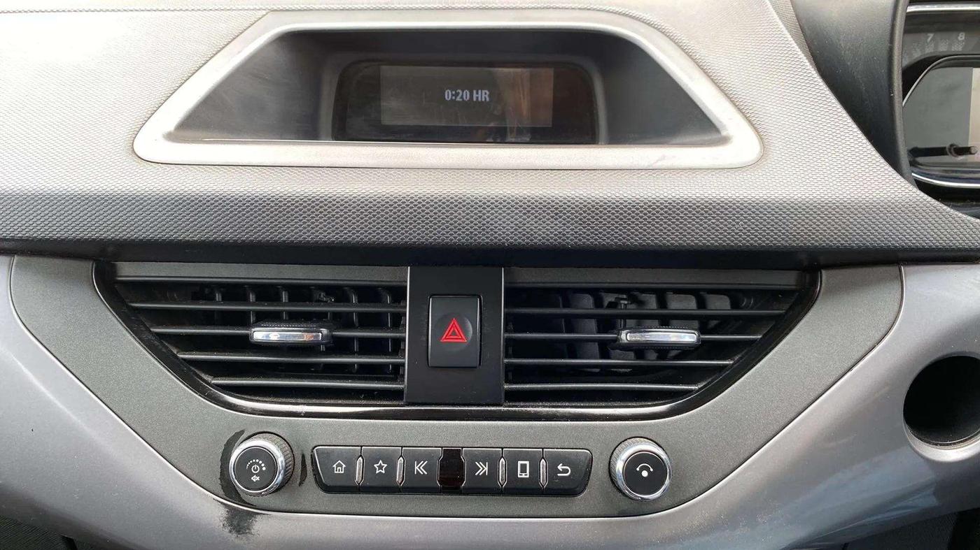 2020 Tata NEXON XM SUNROOF PETROL, Petrol, Manual, 85,102 km, Air Conditioner