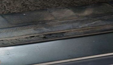 2020 Tata NEXON XM SUNROOF PETROL, Petrol, Manual, 85,044 km, Driver-side door - Beading has minor damage