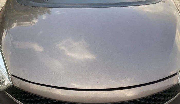 2017 Tata Tiago XZ(O) PETROL, Petrol, Manual, 90,888 km, Bonnet (hood) - Slightly dented