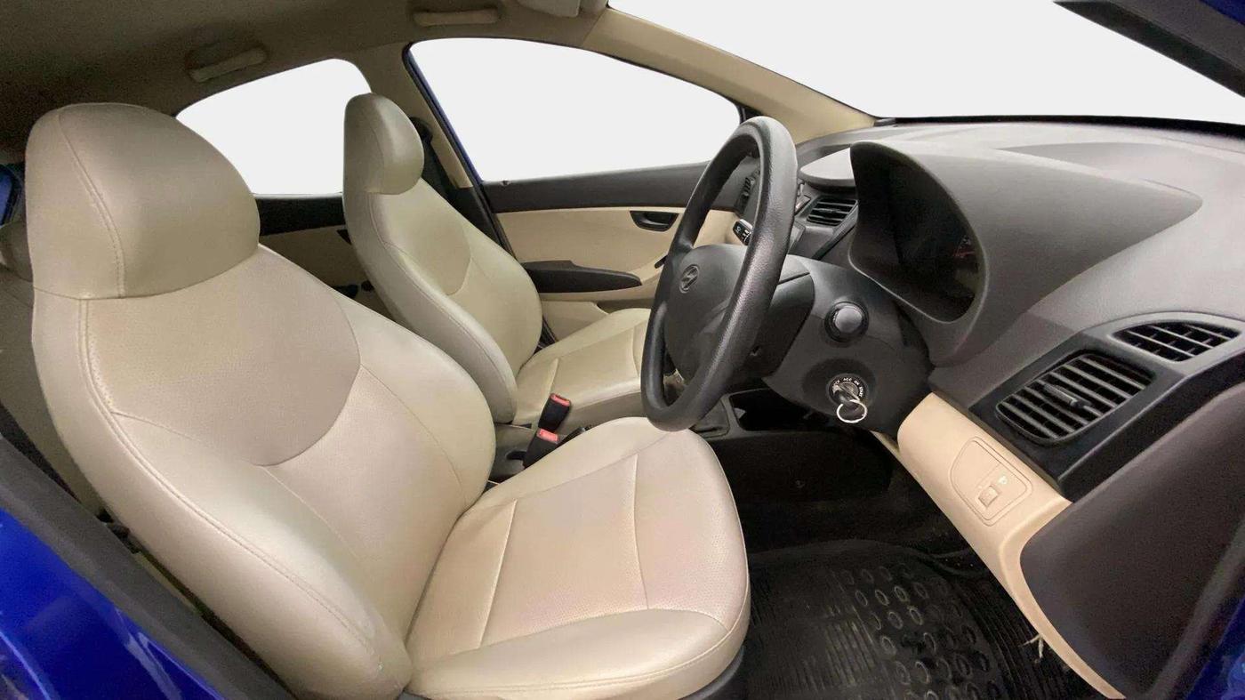 2017 Hyundai Eon ERA +, Petrol, Manual, 43,292 km, Right Side Front Door Cabin