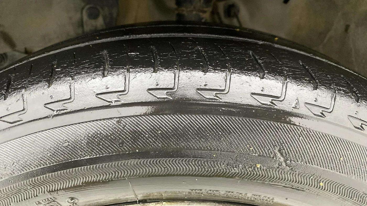 2017 Honda Jazz 1.2L I-VTEC V AT, Petrol, Automatic, 49,291 km, Left Front Tyre Tread