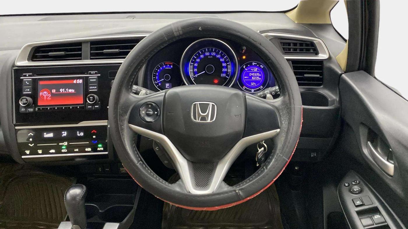 2017 Honda Jazz 1.2L I-VTEC V AT, Petrol, Automatic, 49,291 km, Steering Wheel Close Up
