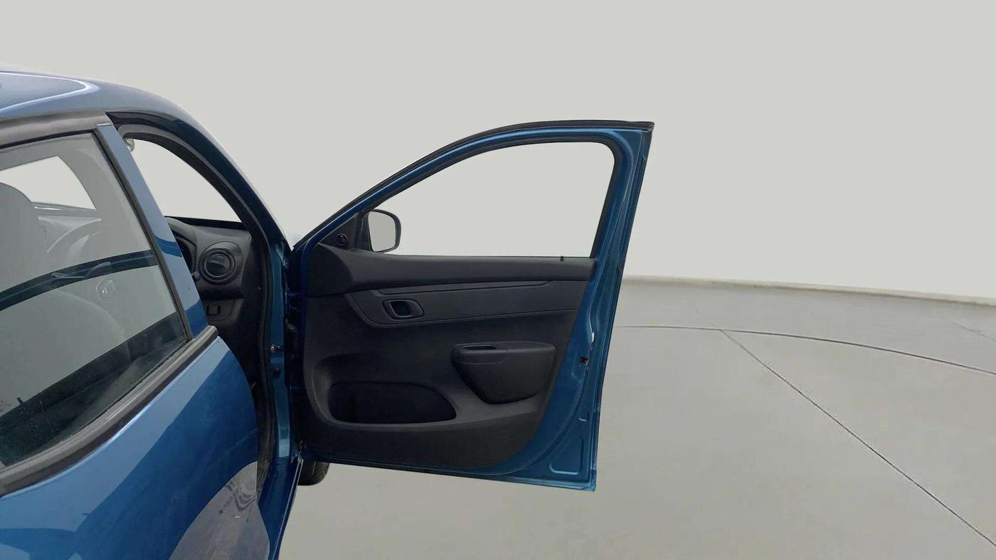 2022 Renault Kwid NEOTECH RXL 0.8, Petrol, Manual, 12,231 km, RHS Front Door