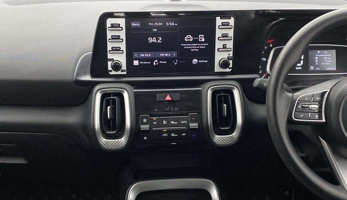 2023 KIA SONET HTK PLUS 1.0 IMT, Petrol, Manual, 26,733 km, AC Unit - Front vent has minor damage
